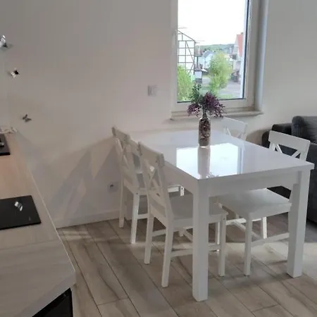 Tecza Ii Apartment Rewal